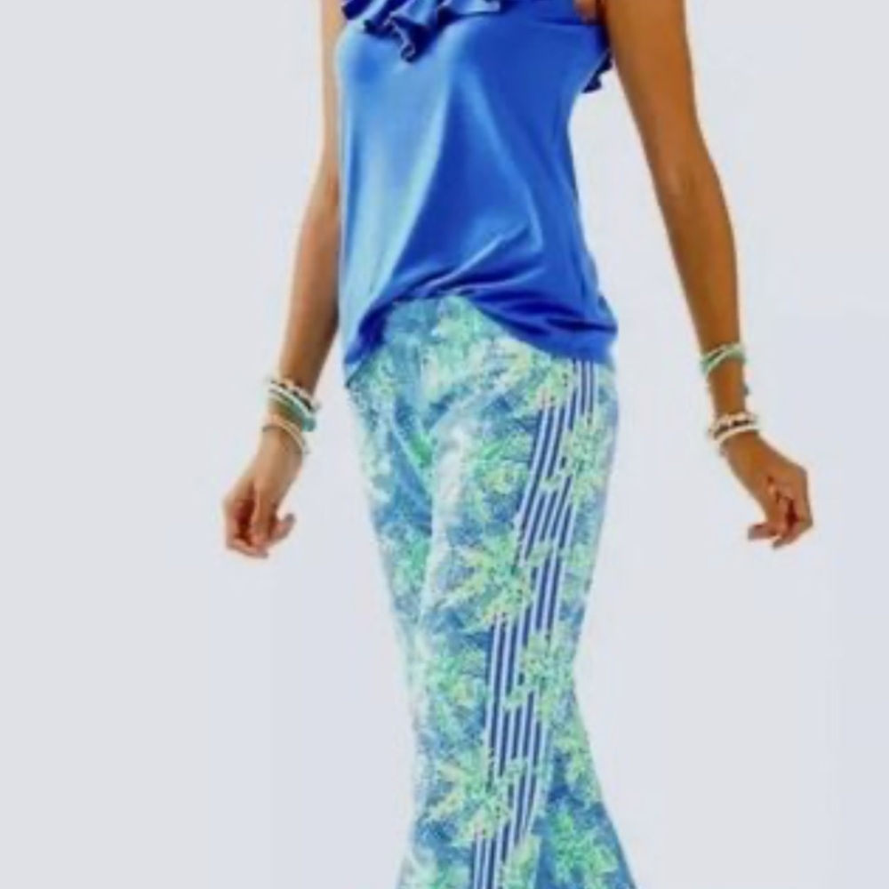 Lilly Pulitzer Blue and Green Capri Pants with Tropical Print